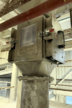 Chute magnet ML-LUX – cleaning organic powder in fine chemistry