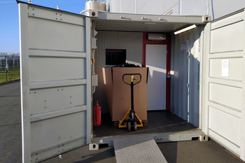 Mobile crushing and sorting line