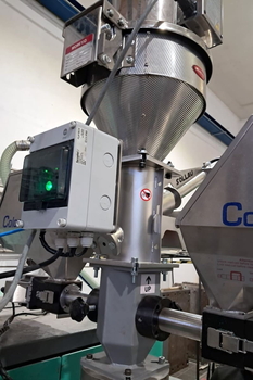 Automatic magnetic separator MSS-AC WORM - injection molding of plastics