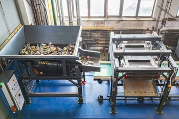 Mobile sorting line