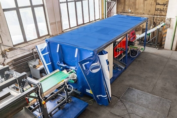 Mobile sorting line