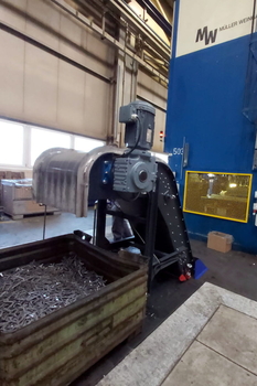 Magnetic conveyor MD-Z COBRA – transport of metal stampings from the press in engineering