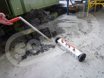 Magnetic sweeper MZ – cleaning up chips in an engineering site