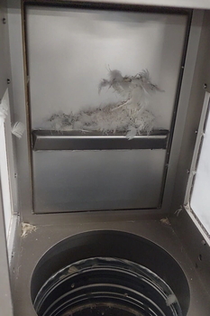 Chute magnet ML-P for pipes – pneumatic conveying of fibres in the textile industry