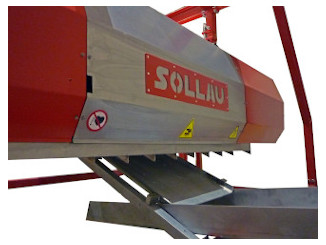 Self-cleaning above-the-flow chute plate magnets DND-SFX