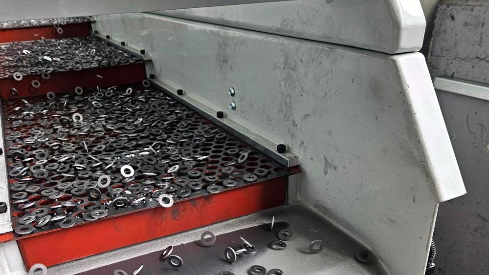 Vibrating conveyor