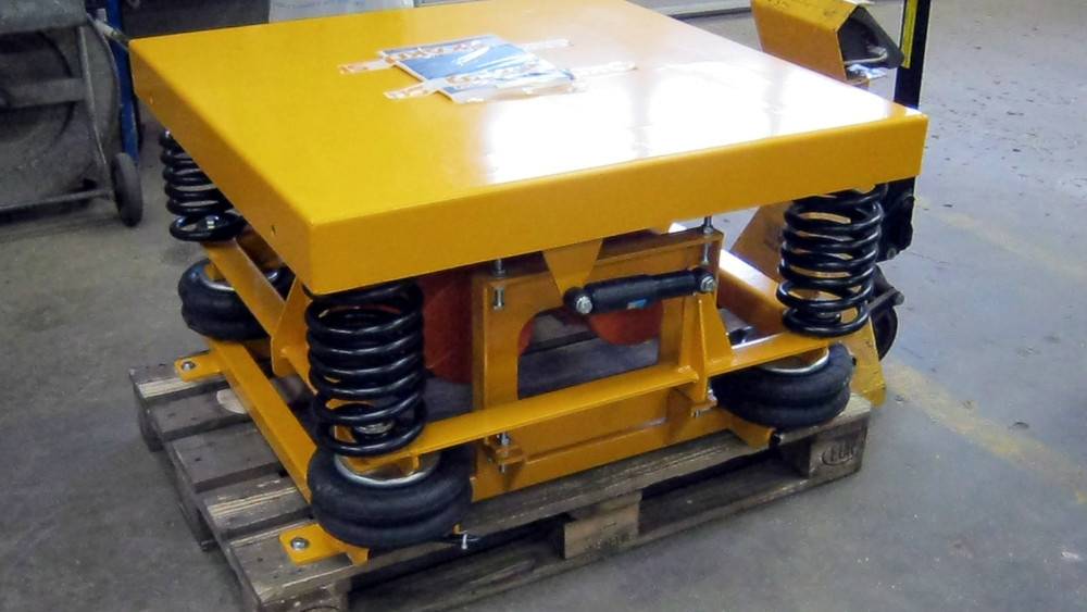 Vibration table