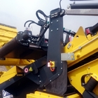 Magnetic self-cleaning plate for mobile crushers and screeners