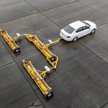 MSA 9000 EAGLE magnetic sweeper for airports and large areas