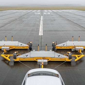 MSA 9000 EAGLE magnetic sweeper for airports and large areas