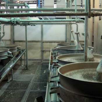 VLM - Vibrating sieve for liquids and pasty mixtures