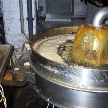 VLM - Vibrating sieve for liquids and pasty mixtures