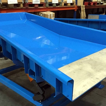 Spread feeder