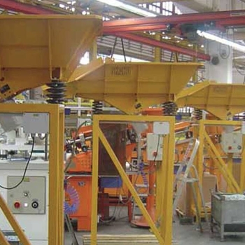 Storage feeder & hopper
