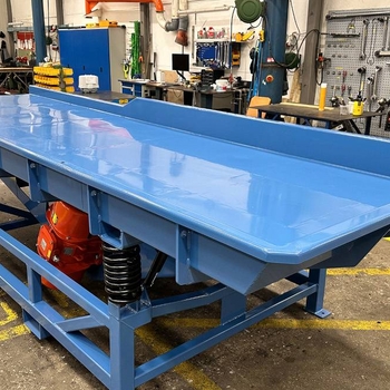 Vibrating conveyor
