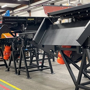 Vibrating Conveyor