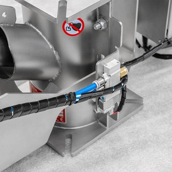 Magnetic separator with automatic cleaning MSS-AC WORM